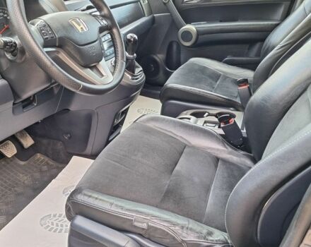 Серый Хонда СРВ, объемом двигателя 3 л и пробегом 252 тыс. км за 12800 $, фото 11 на Automoto.ua