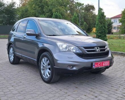 Серый Хонда СРВ, объемом двигателя 3 л и пробегом 252 тыс. км за 12800 $, фото 1 на Automoto.ua