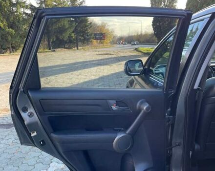 Хонда СРВ 2011 в Дубно на Automoto.ua Серый Хонда СРВ, объемом двигателя 2.2 л и пробегом 197 тыс. км за 14500 $, фото 8 на Automoto.ua