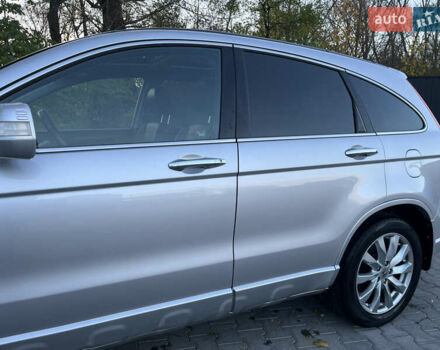 Хонда СРВ 2011 в Черновцах на Automoto.ua Серый Хонда СРВ, объемом двигателя 2.2 л и пробегом 218 тыс. км за 13990 $, фото 5 на Automoto.ua