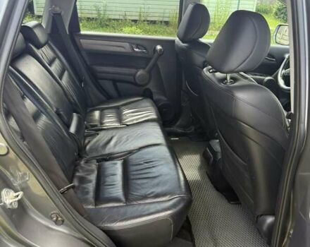 Серый Хонда СРВ, объемом двигателя 2.4 л и пробегом 190 тыс. км за 13800 $, фото 3 на Automoto.ua