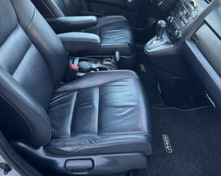 Хонда СРВ 2011 в Черновцах на Automoto.ua Серый Хонда СРВ, объемом двигателя 2.2 л и пробегом 218 тыс. км за 14250 $, фото 20 на Automoto.ua