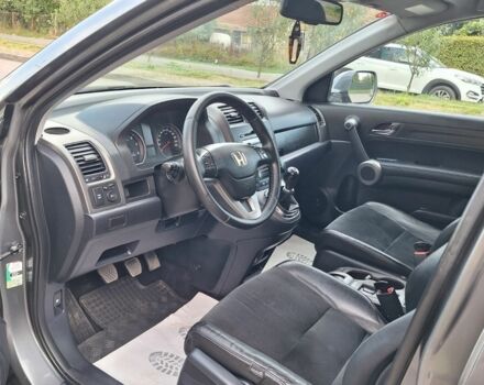 Серый Хонда СРВ, объемом двигателя 3 л и пробегом 252 тыс. км за 12800 $, фото 16 на Automoto.ua