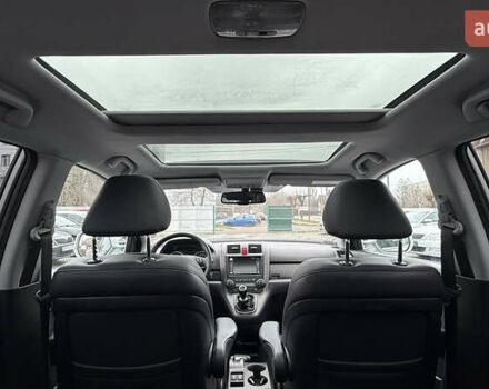 Серый Хонда СРВ, объемом двигателя 2.2 л и пробегом 204 тыс. км за 14000 $, фото 25 на Automoto.ua