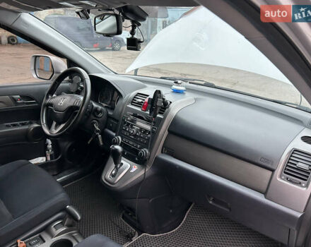 Серый Хонда СРВ, объемом двигателя 2 л и пробегом 300 тыс. км за 14500 $, фото 39 на Automoto.ua