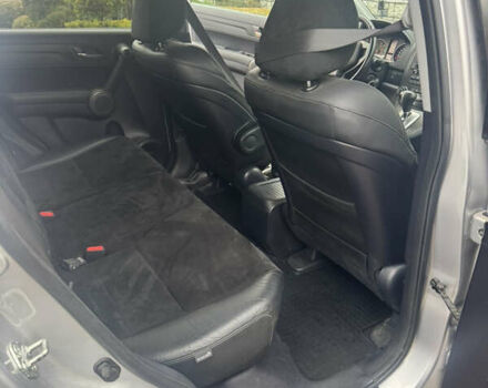 Сірий Хонда СРВ, об'ємом двигуна 2.2 л та пробігом 92 тис. км за 14950 $, фото 28 на Automoto.ua