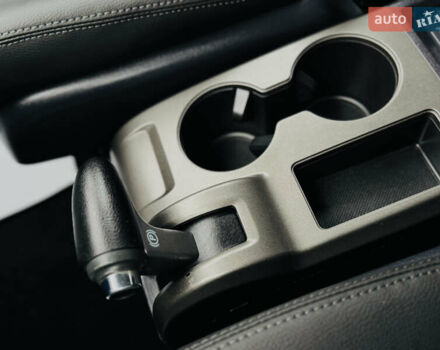 Серый Хонда СРВ, объемом двигателя 2.2 л и пробегом 165 тыс. км за 14950 $, фото 67 на Automoto.ua