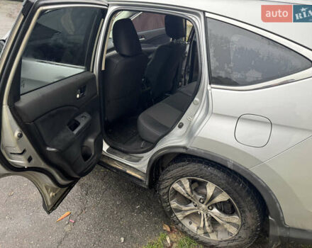 Серый Хонда СРВ, объемом двигателя 2 л и пробегом 190 тыс. км за 15700 $, фото 14 на Automoto.ua