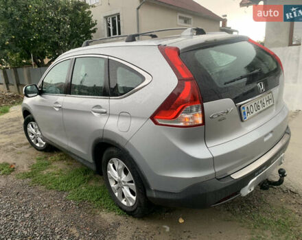 Серый Хонда СРВ, объемом двигателя 2.2 л и пробегом 296 тыс. км за 13400 $, фото 4 на Automoto.ua
