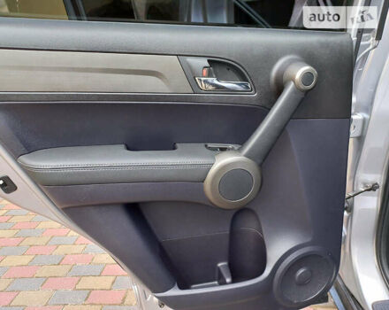 Серый Хонда СРВ, объемом двигателя 2.2 л и пробегом 144 тыс. км за 13999 $, фото 16 на Automoto.ua