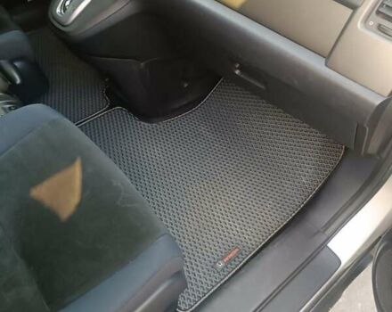 Серый Хонда СРВ, объемом двигателя 2.2 л и пробегом 280 тыс. км за 14900 $, фото 16 на Automoto.ua