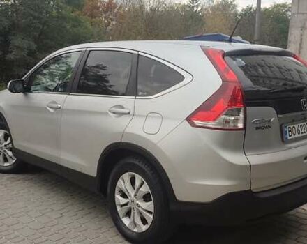 Хонда СРВ 2012 у Тернополі на Automoto.ua Сірий Хонда СРВ, об'ємом двигуна 2.36 л та пробігом 242 тис. км за 12899 $, фото 3 на Automoto.ua