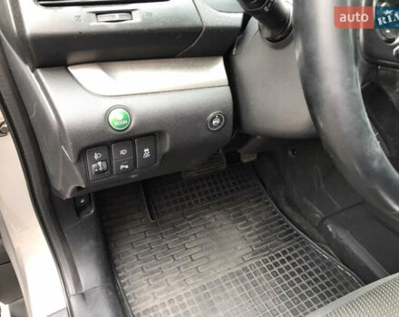 Серый Хонда СРВ, объемом двигателя 0 л и пробегом 217 тыс. км за 16655 $, фото 9 на Automoto.ua