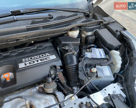 Серый Хонда СРВ, объемом двигателя 2.2 л и пробегом 216 тыс. км за 18000 $, фото 21 на Automoto.ua