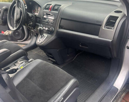 Сірий Хонда СРВ, об'ємом двигуна 2.2 л та пробігом 92 тис. км за 14950 $, фото 27 на Automoto.ua