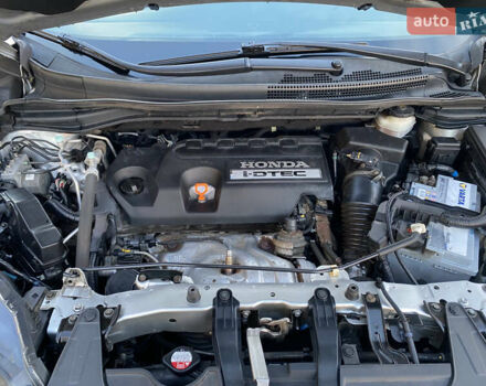 Серый Хонда СРВ, объемом двигателя 2.2 л и пробегом 216 тыс. км за 18000 $, фото 19 на Automoto.ua