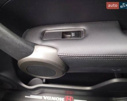 Серый Хонда СРВ, объемом двигателя 2.35 л и пробегом 250 тыс. км за 14000 $, фото 13 на Automoto.ua