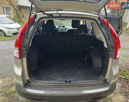 Серый Хонда СРВ, объемом двигателя 2 л и пробегом 190 тыс. км за 15700 $, фото 12 на Automoto.ua