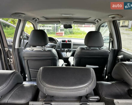 Сірий Хонда СРВ, об'ємом двигуна 2.4 л та пробігом 250 тис. км за 15500 $, фото 12 на Automoto.ua