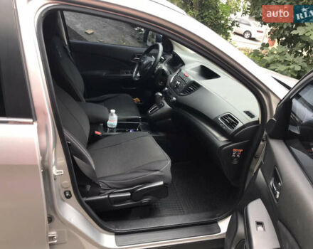 Серый Хонда СРВ, объемом двигателя 0 л и пробегом 217 тыс. км за 16655 $, фото 2 на Automoto.ua