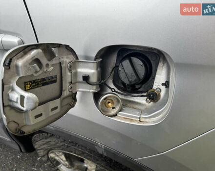 Серый Хонда СРВ, объемом двигателя 2 л и пробегом 190 тыс. км за 15700 $, фото 17 на Automoto.ua