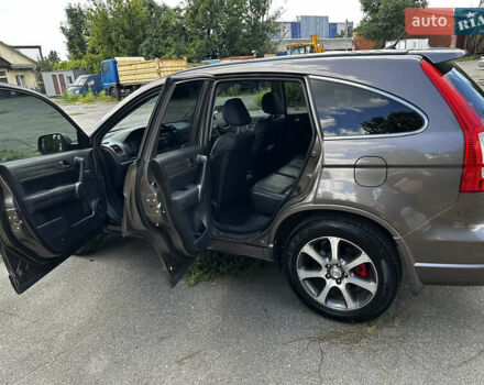 Сірий Хонда СРВ, об'ємом двигуна 2.4 л та пробігом 250 тис. км за 15500 $, фото 14 на Automoto.ua