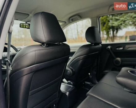 Серый Хонда СРВ, объемом двигателя 2.2 л и пробегом 165 тыс. км за 14950 $, фото 86 на Automoto.ua