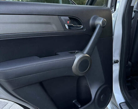 Хонда СРВ 2012 в Днепре (Днепропетровске) на Automoto.ua Серый Хонда СРВ, объемом двигателя 2.35 л и пробегом 130 тыс. км за 15100 $, фото 21 на Automoto.ua