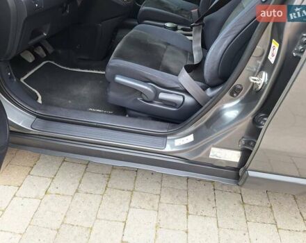 Сірий Хонда СРВ, об'ємом двигуна 2.2 л та пробігом 182 тис. км за 14700 $, фото 20 на Automoto.ua