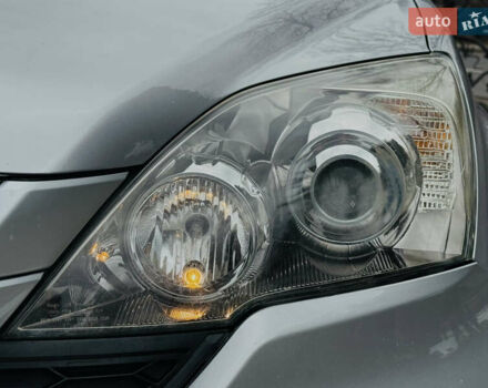 Серый Хонда СРВ, объемом двигателя 2.2 л и пробегом 165 тыс. км за 14950 $, фото 10 на Automoto.ua