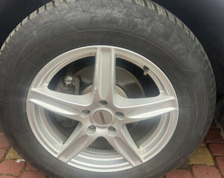 Сірий Хонда СРВ, об'ємом двигуна 2.2 л та пробігом 92 тис. км за 14950 $, фото 5 на Automoto.ua