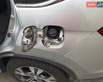 Серый Хонда СРВ, объемом двигателя 0 л и пробегом 217 тыс. км за 16655 $, фото 6 на Automoto.ua