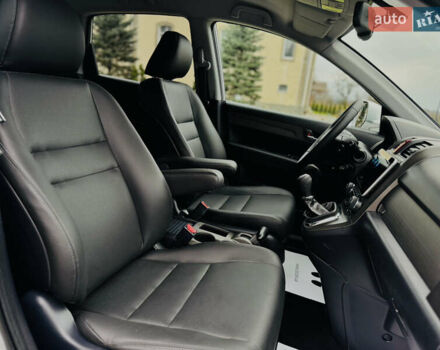 Серый Хонда СРВ, объемом двигателя 2.2 л и пробегом 165 тыс. км за 14950 $, фото 70 на Automoto.ua