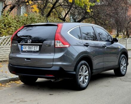 Серый Хонда СРВ, объемом двигателя 2.4 л и пробегом 125 тыс. км за 14000 $, фото 3 на Automoto.ua