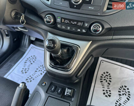 Серый Хонда СРВ, объемом двигателя 2.2 л и пробегом 228 тыс. км за 15899 $, фото 95 на Automoto.ua