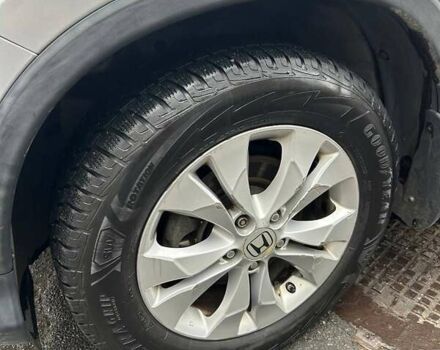 Серый Хонда СРВ, объемом двигателя 2.35 л и пробегом 213 тыс. км за 15500 $, фото 40 на Automoto.ua