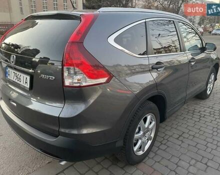 Серый Хонда СРВ, объемом двигателя 2.35 л и пробегом 162 тыс. км за 15300 $, фото 2 на Automoto.ua