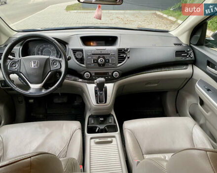 Серый Хонда СРВ, объемом двигателя 2.36 л и пробегом 194 тыс. км за 15500 $, фото 7 на Automoto.ua