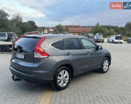 Серый Хонда СРВ, объемом двигателя 2.2 л и пробегом 235 тыс. км за 15500 $, фото 16 на Automoto.ua