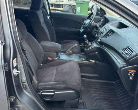 Серый Хонда СРВ, объемом двигателя 2.2 л и пробегом 235 тыс. км за 15500 $, фото 69 на Automoto.ua