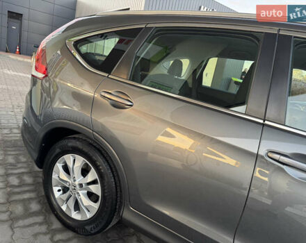 Серый Хонда СРВ, объемом двигателя 2.2 л и пробегом 228 тыс. км за 15899 $, фото 17 на Automoto.ua