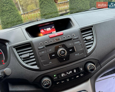 Сірий Хонда СРВ, об'ємом двигуна 2.2 л та пробігом 228 тис. км за 15999 $, фото 56 на Automoto.ua