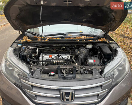 Серый Хонда СРВ, объемом двигателя 2.35 л и пробегом 205 тыс. км за 13700 $, фото 5 на Automoto.ua
