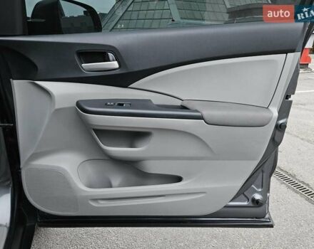 Сірий Хонда СРВ, об'ємом двигуна 2.4 л та пробігом 118 тис. км за 14900 $, фото 20 на Automoto.ua