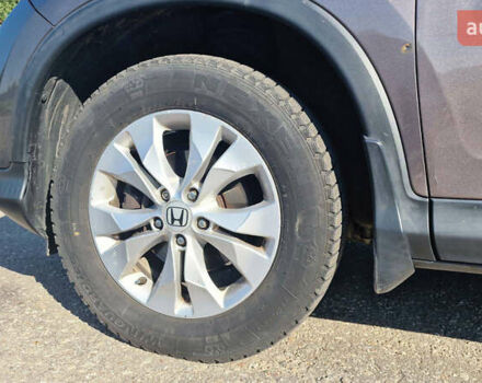Хонда СРВ 2014 в Харькове на Automoto.ua Серый Хонда СРВ, объемом двигателя 2.36 л и пробегом 238 тыс. км за 10500 $, фото 21 на Automoto.ua