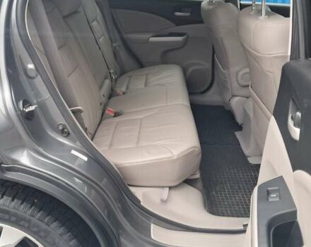 Хонда СРВ 2014 в Полтаве на Automoto.ua Серый Хонда СРВ, объемом двигателя 2.36 л и пробегом 149 тыс. км за 15500 $, фото 28 на Automoto.ua