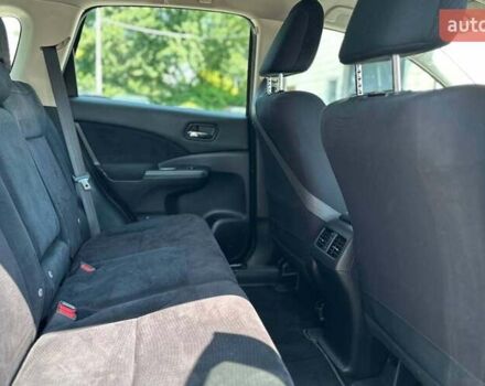 Хонда СРВ 2014 в Ивано-Франковске на Automoto.ua Серый Хонда СРВ, объемом двигателя 1.6 л и пробегом 230 тыс. км за 15000 $, фото 17 на Automoto.ua