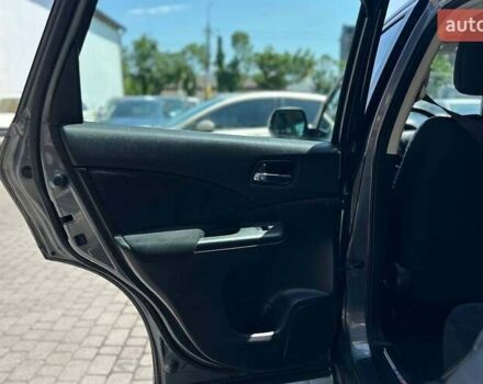 Хонда СРВ 2014 в Ивано-Франковске на Automoto.ua Серый Хонда СРВ, объемом двигателя 1.6 л и пробегом 230 тыс. км за 15000 $, фото 15 на Automoto.ua