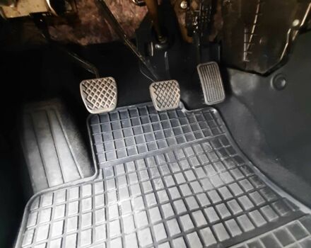 Серый Хонда СРВ, объемом двигателя 1.6 л и пробегом 236 тыс. км за 17500 $, фото 18 на Automoto.ua