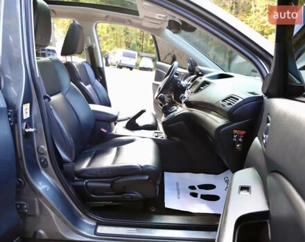 Хонда СРВ 2014 в Дрогобыче на Automoto.ua Серый Хонда СРВ, объемом двигателя 2.2 л и пробегом 122 тыс. км за 18999 $, фото 49 на Automoto.ua